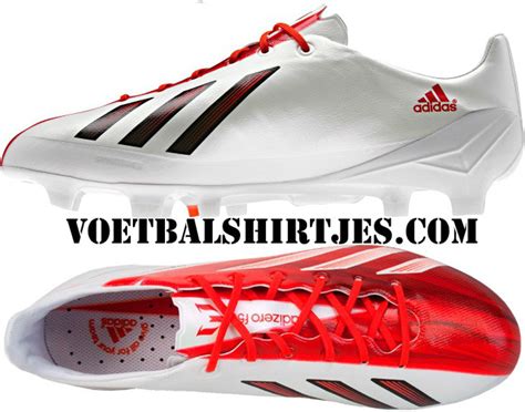 adidas voetbalschoenen rood wit|Adidas voetbalschoenen.